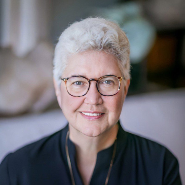 Eileen Murray