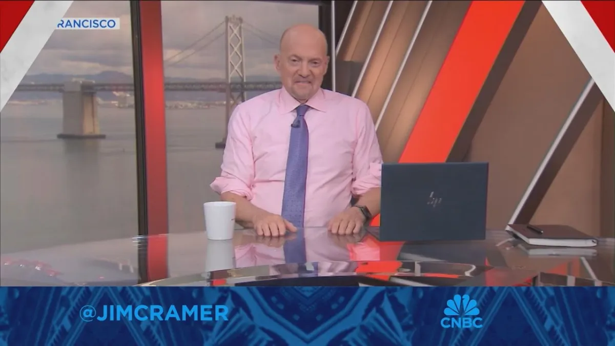 AI's Billion-Dollar Buildout Creates Bearish Jitters, Cramer Says
