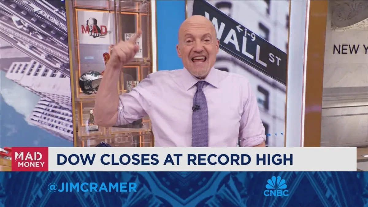 Beyond the AI Hype: Cramer Sees a Broader, Healthier Economy Emerging