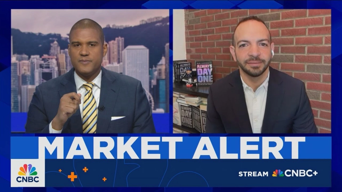 The AI Infrastructure Gold Rush: Opportunities, Risks, and Strategic Moats