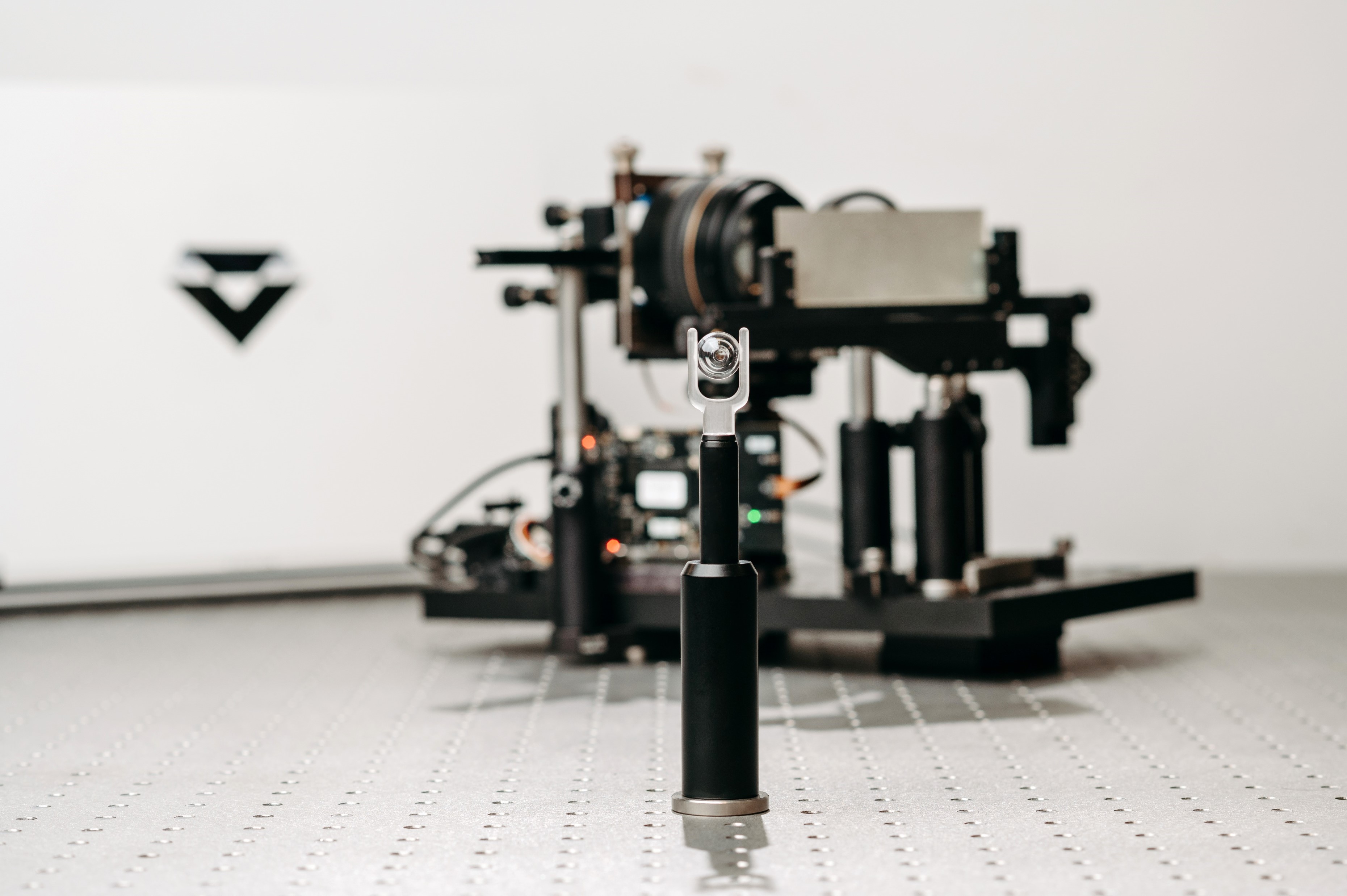 Opportunity Ventures Stakes XPANCEO With $40 Million for AR Contact Lenses